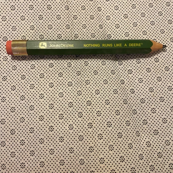 Large John Deere pencil - Picture 2 of 2